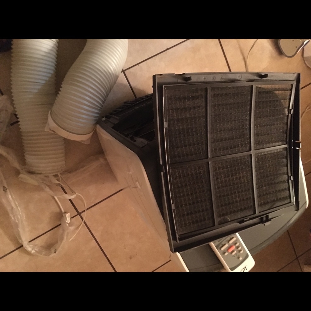 Portable window AC - Picture 4 of 4